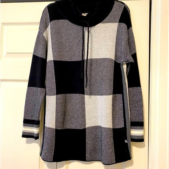 Talbots Tops - Fabulous T for Talbots oversized long tunic knit top. Drawstring neck. Size M